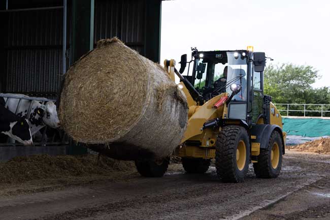 908-Bale-Spear-650x4--